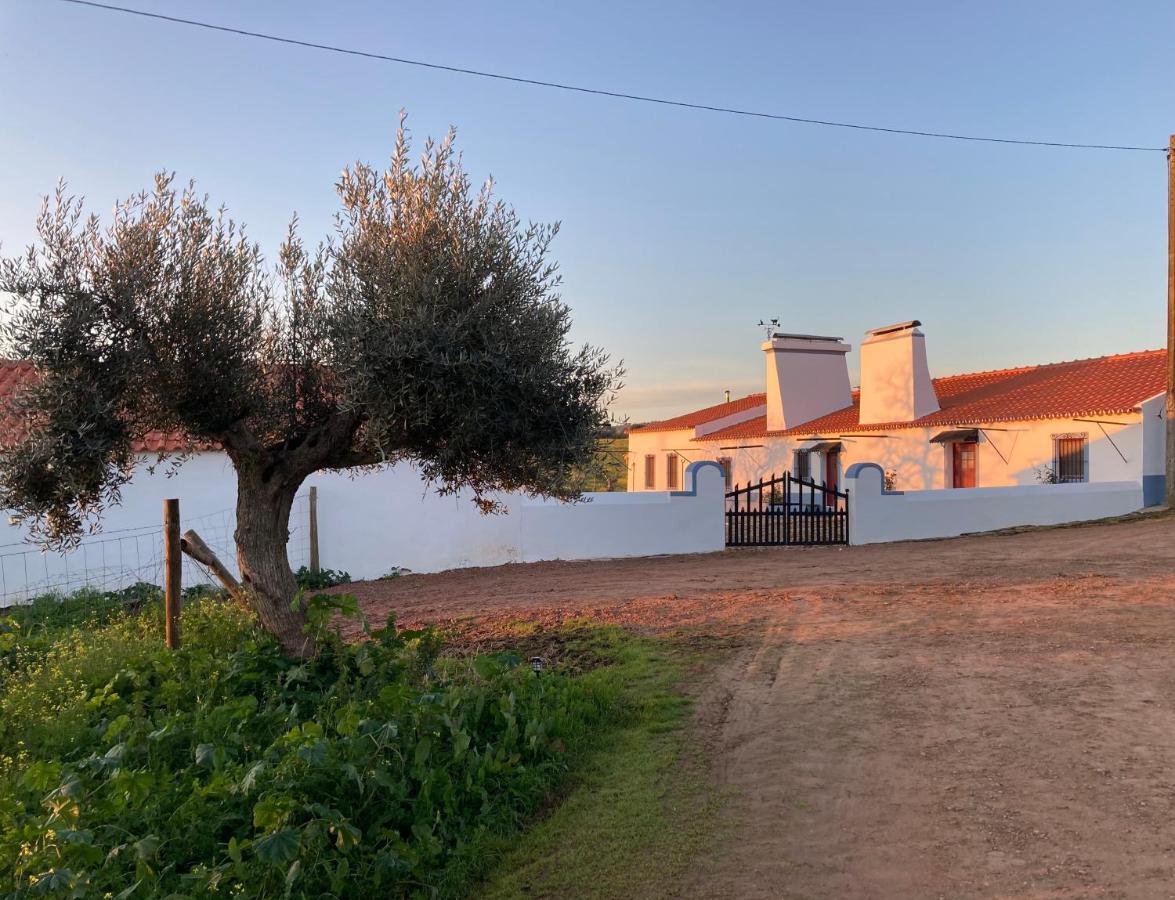 Monte Do Pombal Chalet Sousel